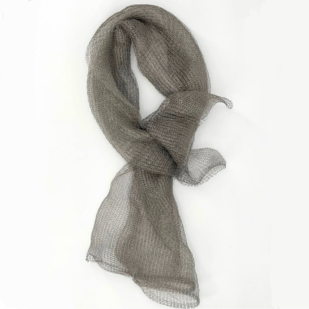 KNIT FAUX STEEL METAL SCARVE